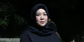 Risa Sarasvati Resmi Tunangan Dengan Sang Kekasih