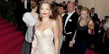 Rita Ora Bintangi Film Rahasia?