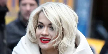 Rita Ora Sekarang Jadi Tuna Wisma?
