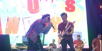 Rizky Febian Doakan Penggemarnya Ada yang Jadi Musisi, Marion Jola Jadikan Lagu 'Aduh' Versi Dangdut di J&#38;T Connect Fest