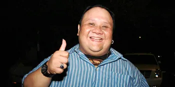 Rony Dozer Jadi Driver Taksi, Rekan Extravaganza Belum Tahu