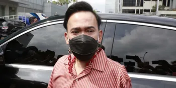Ruben Onsu Beri Hadiah Kuda Sebagai Kado Valentine Untuk Sarwendah