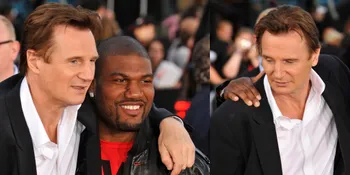 Rumah Liam Neeson Dikerumuni Aktivis Hak Asasi Hewan!