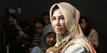 Rumah Tangga Anaknya Jadi Hujatan, Amy Qanita Merasa Sakit