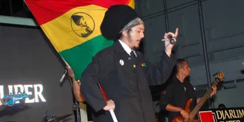 Rusuh, Polisi Tembakan Gas Air Mata di Launching Buku Ras Muhammad