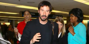 Saat Kecil, Keanu Reeves Sudah 'Bersahabat' Dengan Hantu