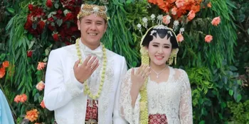Sah! Via Vallen dan Chevra Yolandi Resmi Menikah dengan Mas Kawin 1.507 Euro dan 157 Gram Emas