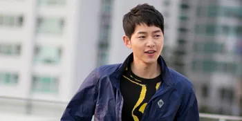 Saking Populernya, Song Joong Ki Tersangkut Rumor Pacaran
