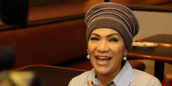 Sakit Hati, Dorce Balik ke Amerika?