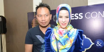 Saksi Belum Siap, Sidang Putusan Cerai Vicky Prasetyo - Angel Lelga Kembali Ditunda