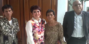 Saksi: Daniel Sering Mukul Joy Tobing