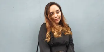 Salmafina Akui Dekat dengan Pria Berumur, Bule Seperti yang Diisukan?