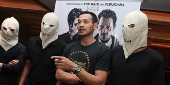 Sambangi Bioskop, Oka Antara Bagi-Bagi Merchandise 'KILLERS'