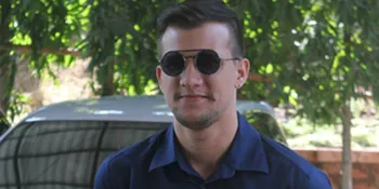 Sambangi Komisi Perlindungan Anak, Ada Apa Dengan Stuart Collin?