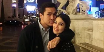 Sambil Gelap-Gelapan, Romantisnya Sandra Dewi dan Harvey Moeis Pacaran di Kolam Renang