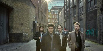 Sampai Di London, Mumford and Sons Tampil Live di Radio 1