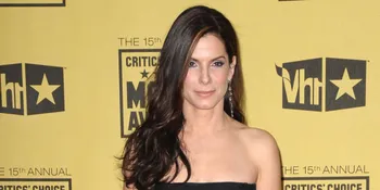 Sandra Bullock Nyaris Kehilangan Tas
