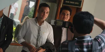 Sandy Tumiwa Batal Menikah Sampai Bikin Ibu Sakit