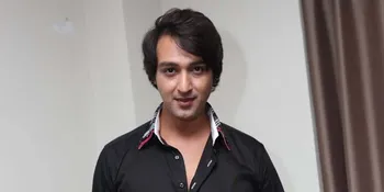 Saurabh Raj Jain Pamer Wajah Ibunda Tercinta, Cantik!