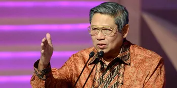 SBY Nyanyi Bareng Cucu di Panggung, Netizen Gemas