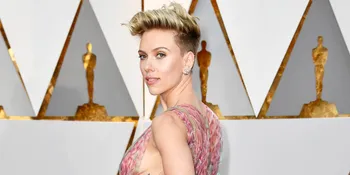 Scarlett Johansson Umumkan Mini Album Baru Bersama Pete Yorn