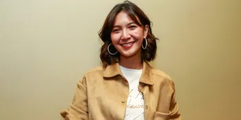 Sebagai Warga Bekasi, Sheila Dara Kaget dengan Suhu London yang Begitu Dingin