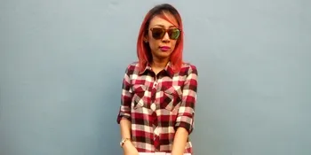 Sebal Dengan Haters, Dewi Sanca Pilih Untuk Berfoto Nungging