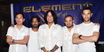 Sebelum Garap Album, Element Santuni Anak Yatim