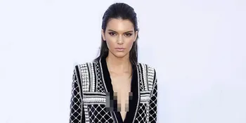 Sebelum Jalan di Catwalk, Kendall Jenner Ngemil Pizza Dulu