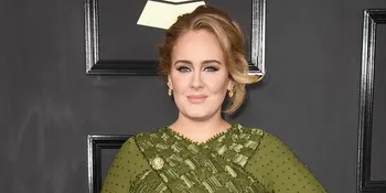 Sebut Suami di Pidato, Adele & Simon Konecki Sudah Nikah?