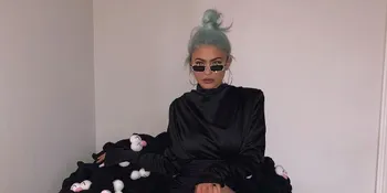 Sebutir Telur Kalahkan Rekor Like Instagram Terbanyak Kylie Jenner!