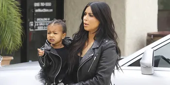 Secantik Balerina, North West Pamer Tawa Lucu Menggemaskan!