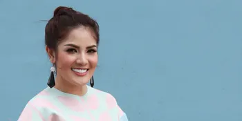 Sedang Hamil 4 Bulan, Nindy Batasi Jam Manggung