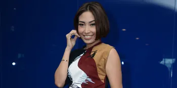 Sedang Hamil, Ayu Dewi Ngidam Endus-Endus Suami