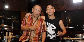 Sedarah Beda Generasi, Kisah Drummer Hebat Ikmal &#38; Jelly Tobing