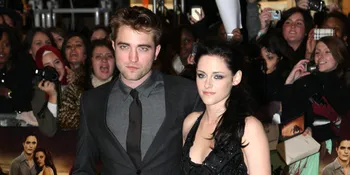 Sedih, Kristen Stewart Tulis Puisi Untuk Robert Pattinson?