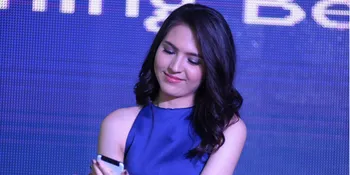 Sehari Olivia Jensen Bisa Selfie Hingga 30 Kali