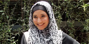 Sejak Berhijab Inneke Koesherawati Tinggalkan Jeans Ketat