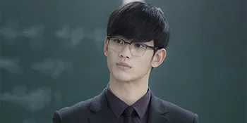Sejenak, Pesona Kim Soo Hyun Tergantikan Oleh Mereka