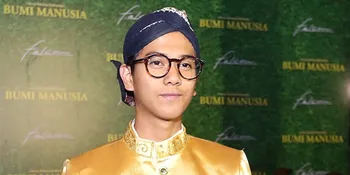 Sekolah di Luar Negeri Bikin Iqbaal Relate Dengan Tokoh Minke 'BUMI MANUSIA'