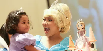 Sekolah TK, Bilqis Anak Ayu Ting Ting Pakai Tas Harga Rp 11 Juta