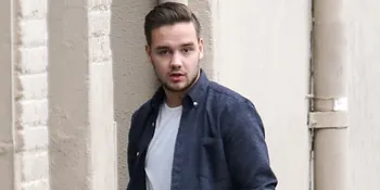 Seksi, Liam Payne Beri Teaser Single Debut 'Strip That Down'