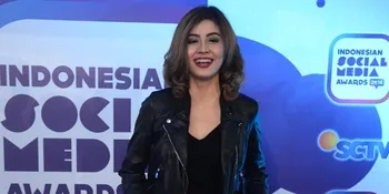 Selain Punya Rumah, Ini Yang Didapat Awkarin Dari Hasil Sosmed