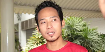 Selalu Ceria, Deni Cagur Tak Percaya Raffi Ahmad Pemakai