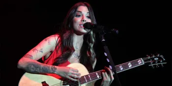 Selalu Tampil Cantik, Ini Rahasia Christina Perri