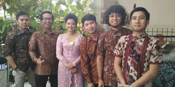 Selamat! Konde Samsons Lamar Dwi Putri Rizki Ananda di Bandung