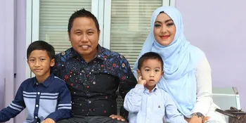Selamat! Narji Dikaruniai Anak Ketiga Berjenis Kelamin Laki-Laki
