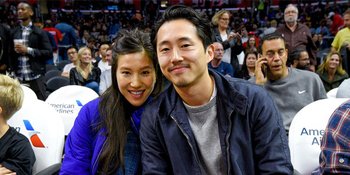 Selamat! Steven Yeun 'Glenn TWD' Nikahi Kekasih Cantiknya