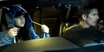 Selena Gomez Main Film Aksi? Intip Trailernya di Sini!