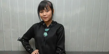 Jalani Umrah Bareng Ibunda, Selfi LIDA Tulis Satu Kata Menyentuh